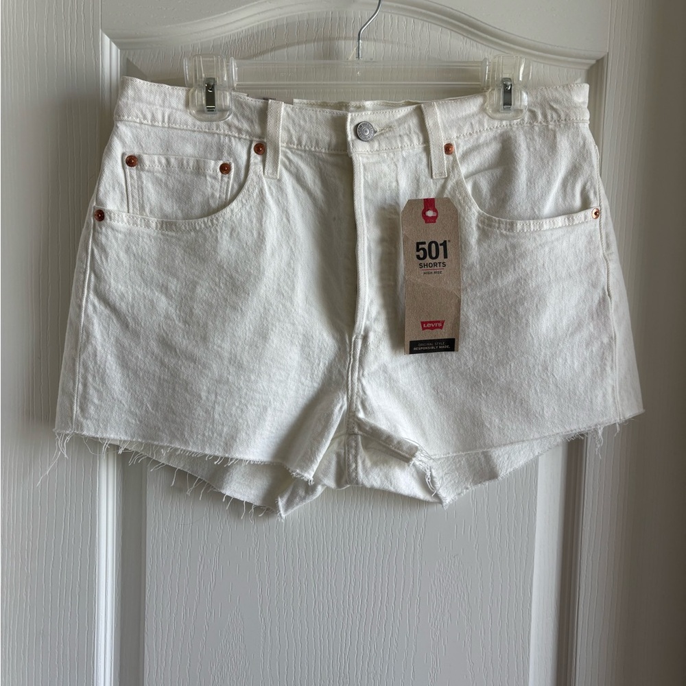 Levi's White high rise freyed hem Denim Jean Shorts Classic Style